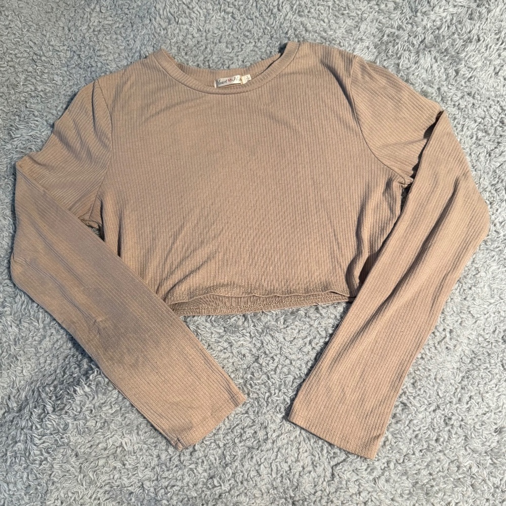 Heart & Hips long sleeve crop top
